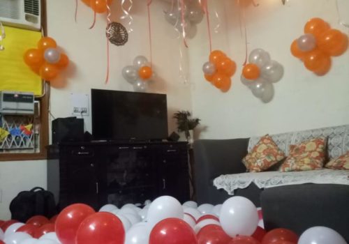 best balloon decorators in home